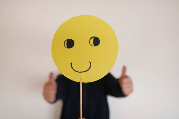 istock Feedback Concept. review.Like concept. Yellow smiley with a smile shows like 1178054486