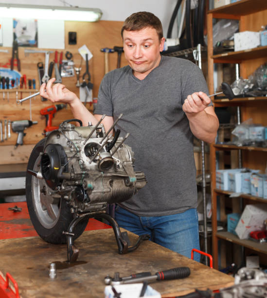 istock Young man is thinking in time repairing detail 1178060347