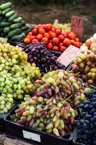 istock Grapes on the market selling crops before Thanksgiving 1178063537