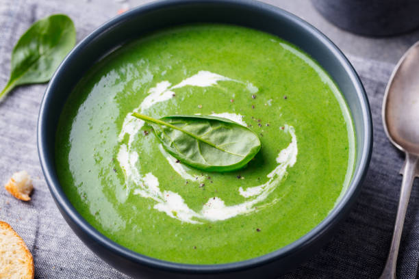 istock Spinach soup with cream in a bowl. Close up. 1178070191