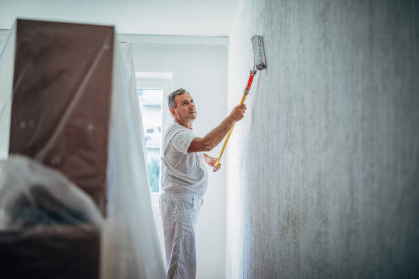 istock House painting 1178082593