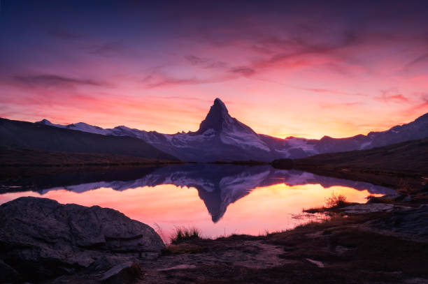 istock Matterhorn peak on Stellisee lake 1178175085