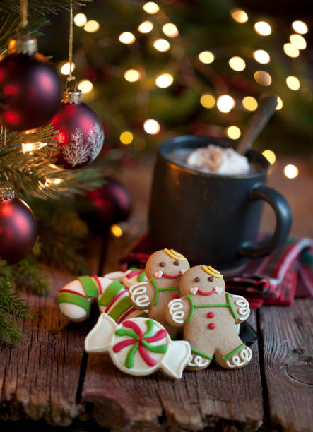 istock Christmas gingerbread cookies and hot chocolate 1178259305