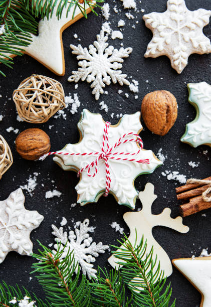 istock Golden Christmas gingerbread cookies 1178264476