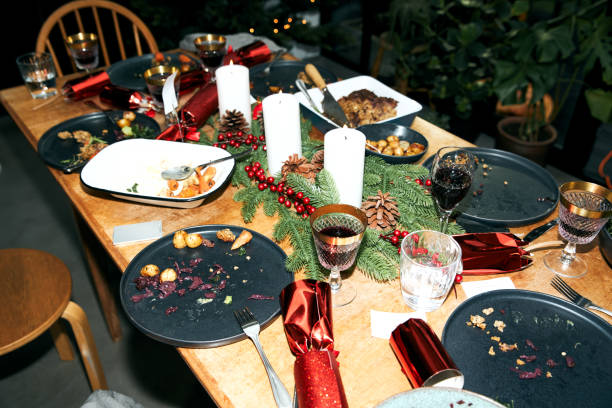 istock Messy Table With Leftover Vegetarian Meal After Christmas Lunch 1178288514
