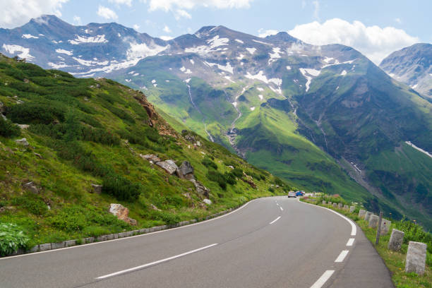 istock Scenic mountain landscape along a panoramic Grossglockner High Alpine Road 1178320846