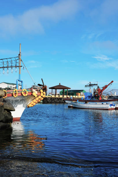 puerto de chongju en la isla de jeju - 16286 fotografías e imágenes de stock