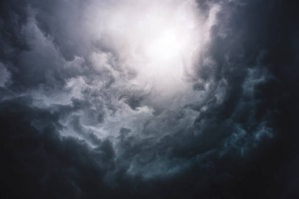 dramatic sky bright hole - cumulonimbus imagens e fotografias de stock