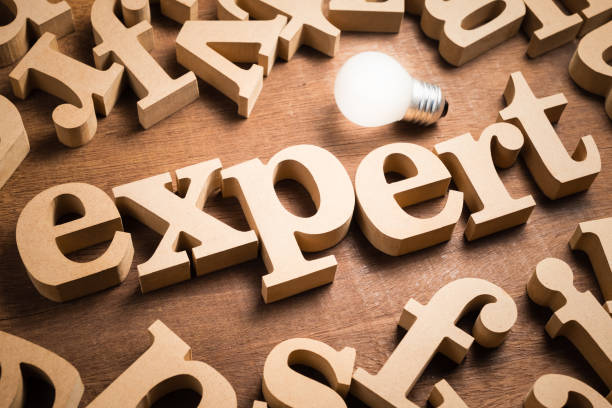istock EXPERT wood word 1178346963