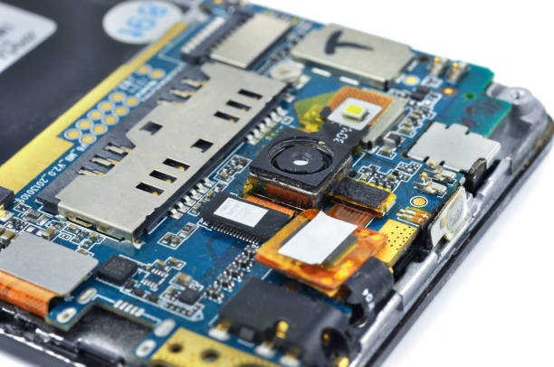 istock Mobile phone repair, mobile disassembly. 1178370472