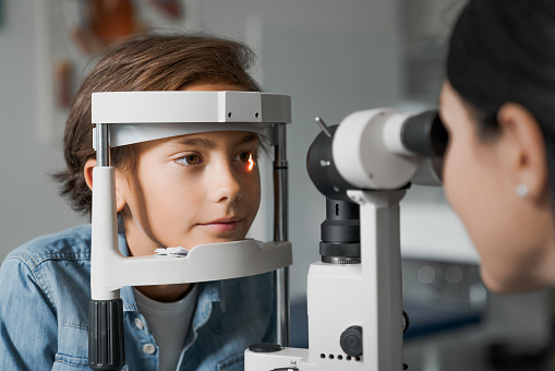 Eye Exam, Child, Medical Exam, Eye Test Equipment, Ophthalmologist