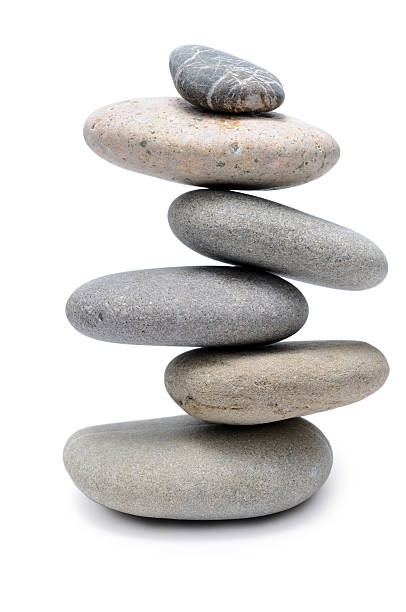 バランスのとれたストーンのパイル - stone zen like buddhism balance ストックフォトと画像