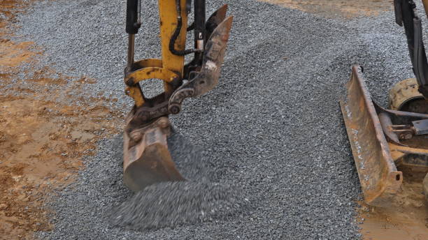 istock Excavation backfilling stone of foundation 1178420878