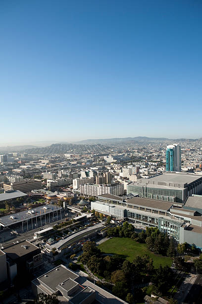 istock San Francisco Buildings and Skyline 117842464