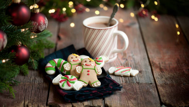 istock Christmas gingerbread cookies and hot chocolate 1178426471