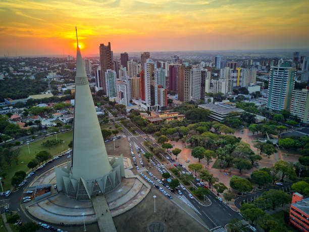 maringá cathedral and city center. several buildings. cathedral of maringá and downtown. several buildings. - office building car industrial district business imagens e fotografias de stock