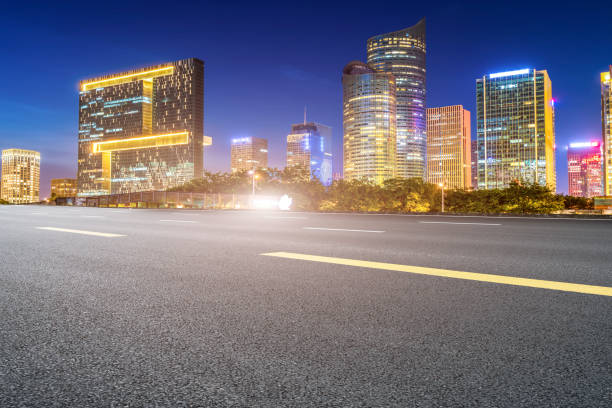 istock Skyline of road surface and urban architectural landscape 1178459629