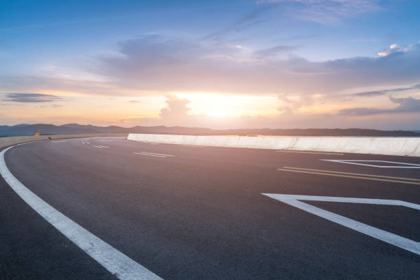 istock Skyline of road surface and urban architectural landscape 1178462220