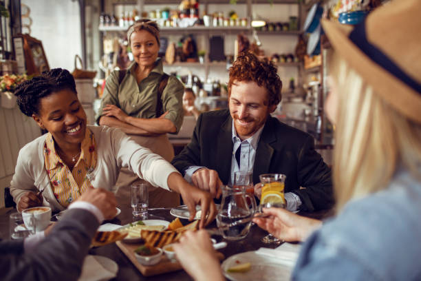 istock Friends in a Restaurant 1178473595