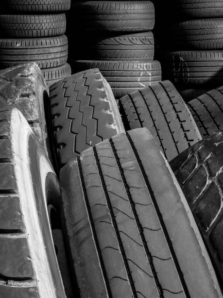 istock Stacks of old used tires 1178504994