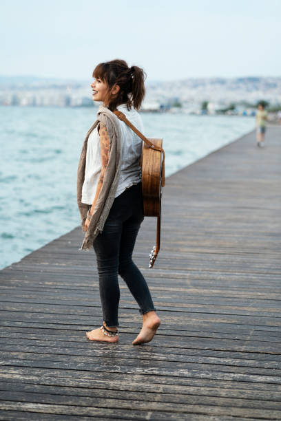 istock Street musician 1178553543