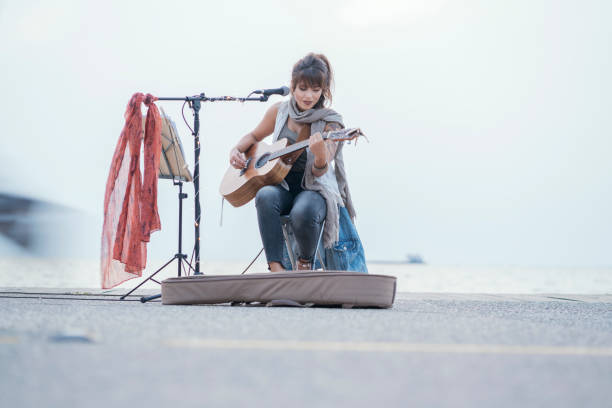 istock Street musician 1178554361