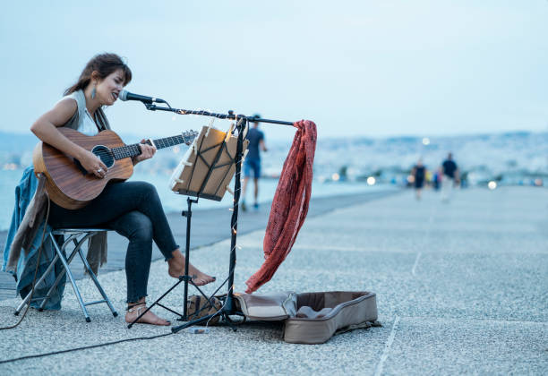 istock Street musician 1178554457