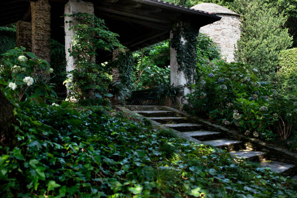 Lake Maggiore: Borromean Islands -  a pergola in a garden