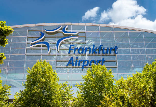 프랑크푸르트 공항 제2터미널 - frankfurt international airport 뉴스 사진 이미지