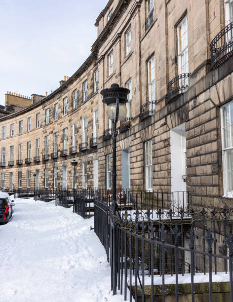 istock Edinburgh's New Town in snow 1178571821