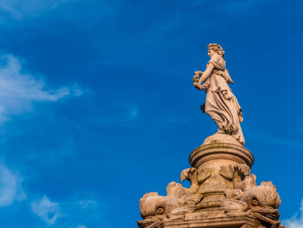 istock Flora Fountain, at the Hutatma Chowk 1178573604