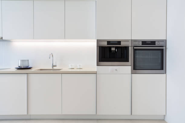 istock Modern and new kitchen with built in appliance 1178594329