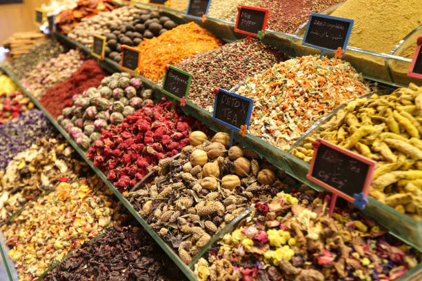 istock Teas and Spices in Spice Bazaar, Istanbul, Turkey 1178615513
