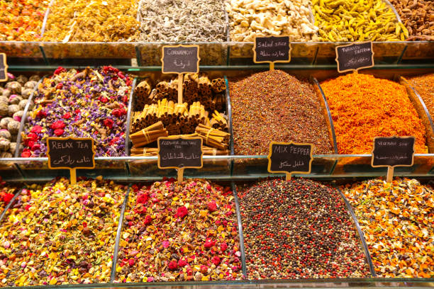 istock Teas and Spices in Spice Bazaar, Istanbul, Turkey 1178615532
