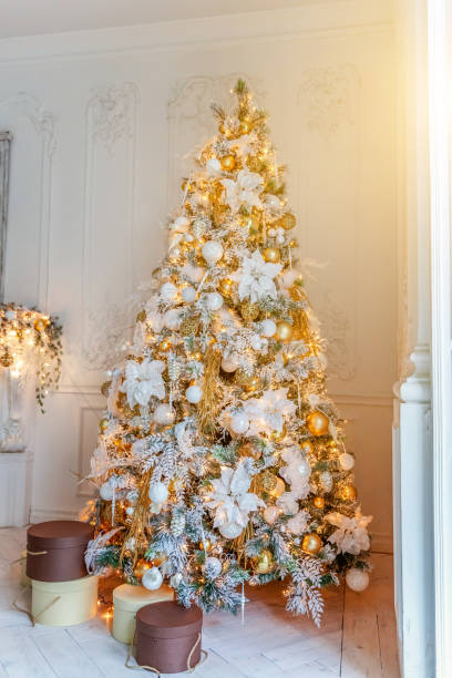 istock Classic Christmas New Year decorated interior room with tree 1178616961