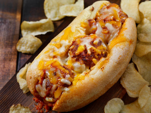 istock Baked Meatball Sub Sandwich with Kettle Chips 1178643333