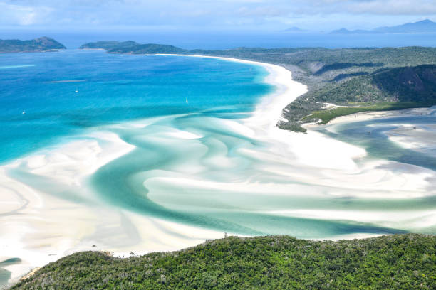 istock Great Barrier Reef and Whitsundays 1178656734