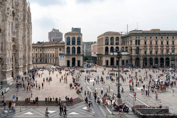 istock Milan - Piazza Del Duomo 1178695110