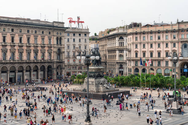 istock Milan - Piazza Del Duomo 1178695125