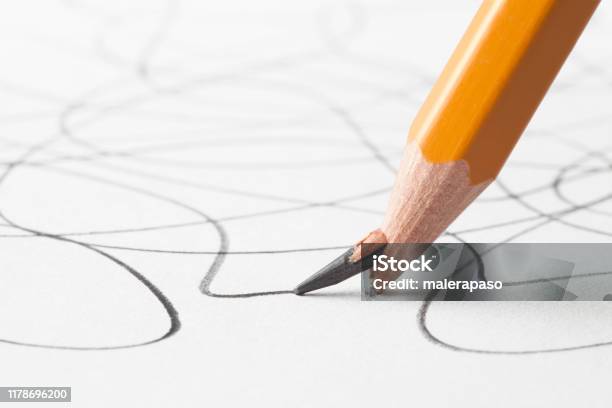 Interrupted Line Pencil With Broken Point Stock Photo - Download Image Now - Pencil, Breaking, Broken