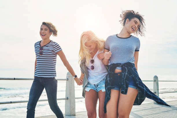 istock Life would be so boring without friends 1178714328