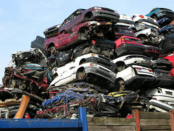 istock Recycling of cars 117872111