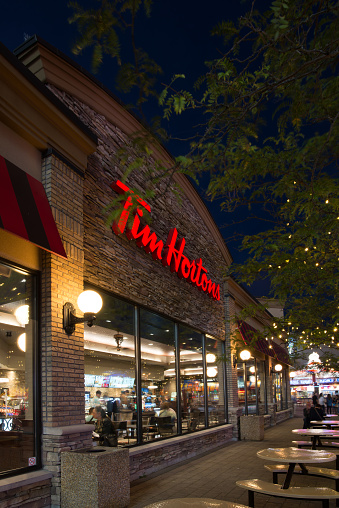 Tim Hortons At Niagara Falls Ontario Canada Stock Photo - Download