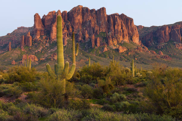 istock Sunset at Superstition Mountain Arizona 1178792494