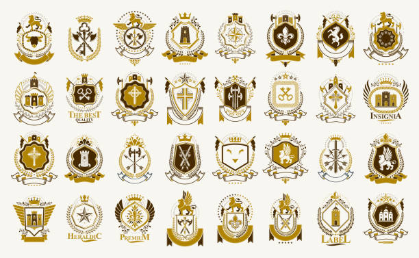 ilustraciones, imágenes clip art, dibujos animados e iconos de stock de emblemas heráldicos vintage vector gran conjunto, antiguas insignias simbólicas heráldicas y colección de premios, elementos de diseño de estilo clásico, emblemas de la familia. - crown symbol nobility vector