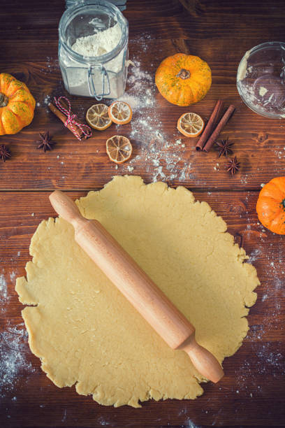 istock Preparing pumpkin pie for the holidays at home 1178828418