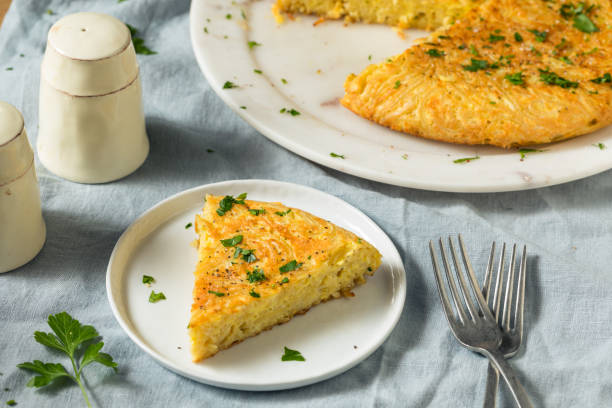 istock Homemade Spaghetti Omelette with Eggs 1178863920