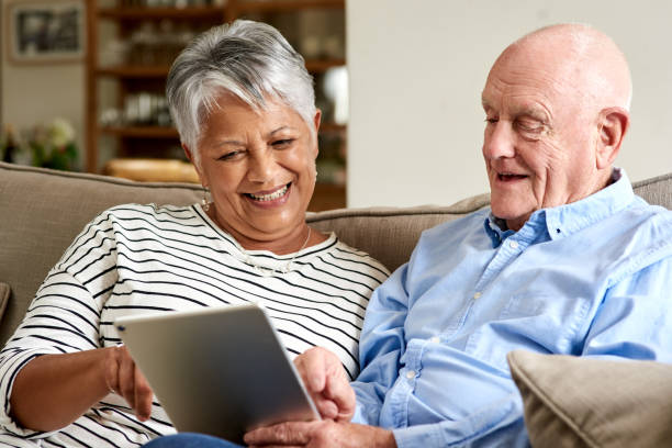 istock Living a life online works best for them 1178884525