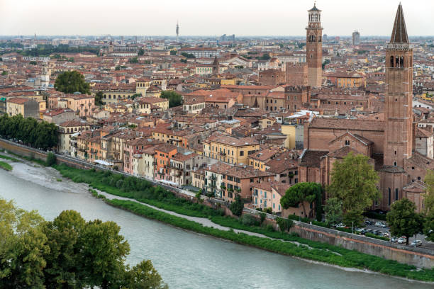 istock Verona, Italy scenic sunset view 1178890115