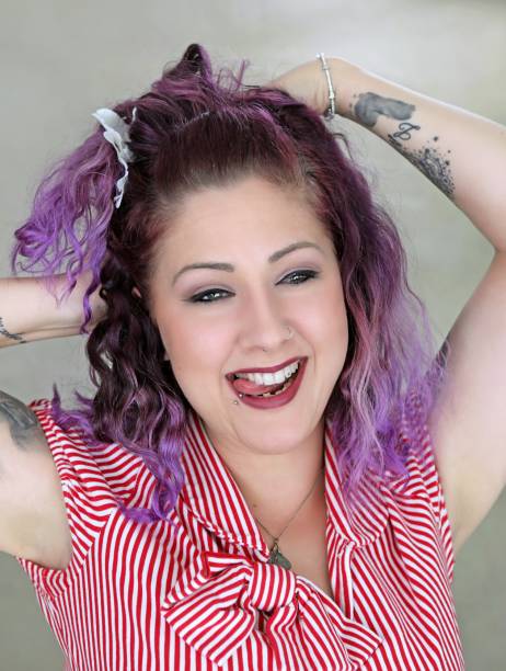 istock Retro Girl With Many Faces 1178901629